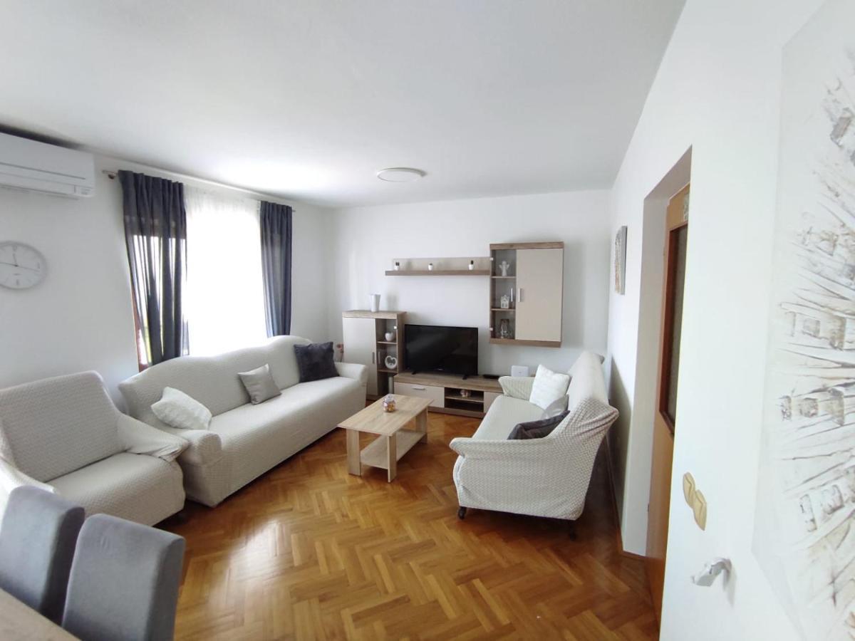 Апартаменти House Silva Подстрана Екстер'єр фото